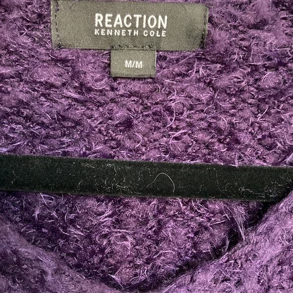 2 for $25 | Beautiful and warm Reaction Kenneth Cole Sweater - Picture 2 of 6